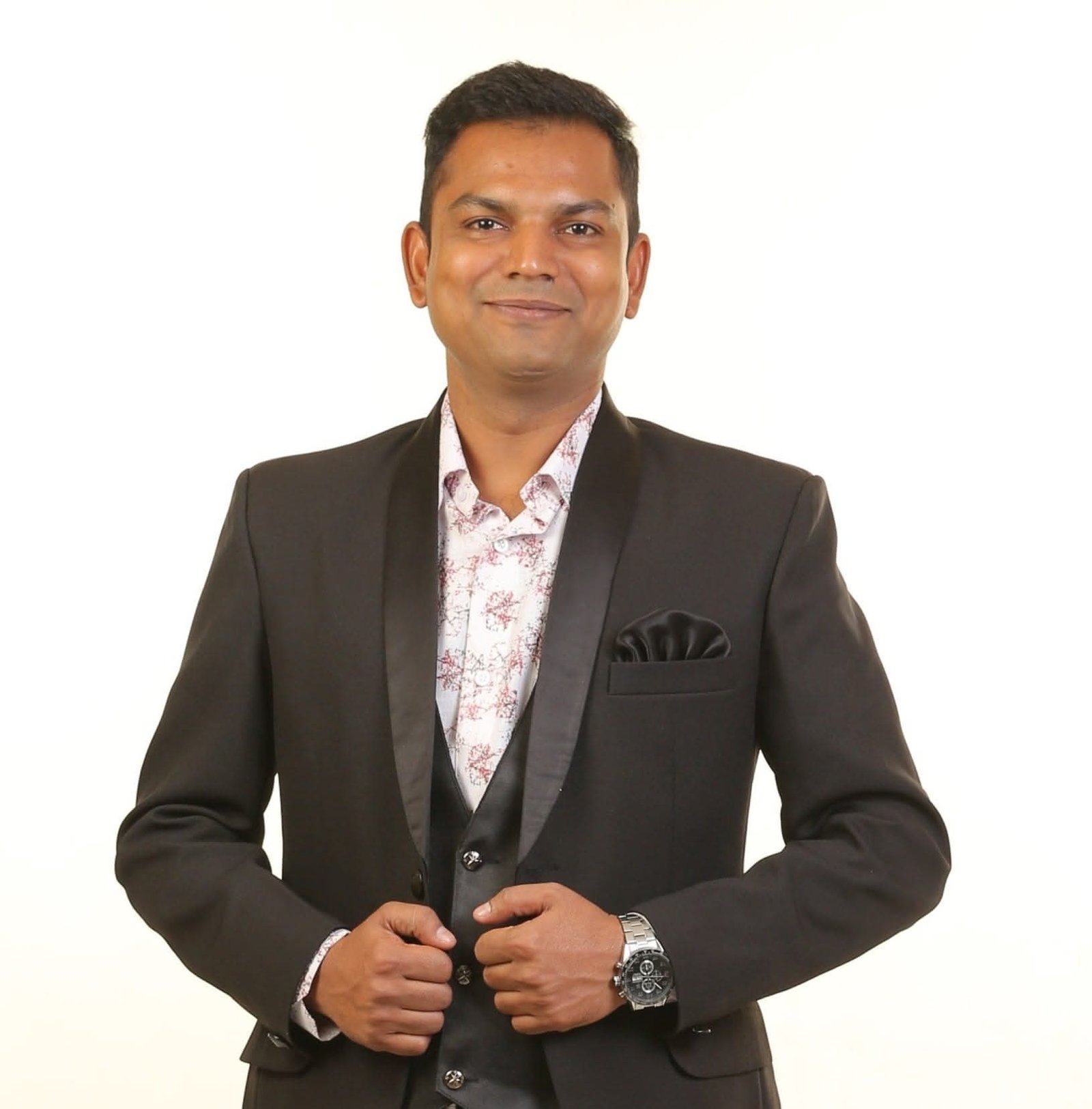 Dr. Avinash Singh professional portrait
